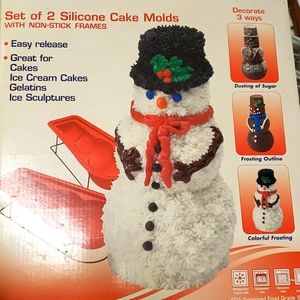 Set of 2 silicone cake molds Snow men